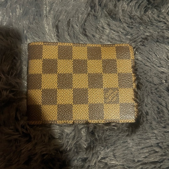Men Louis Vuitton wallet - Picture 1 of 12